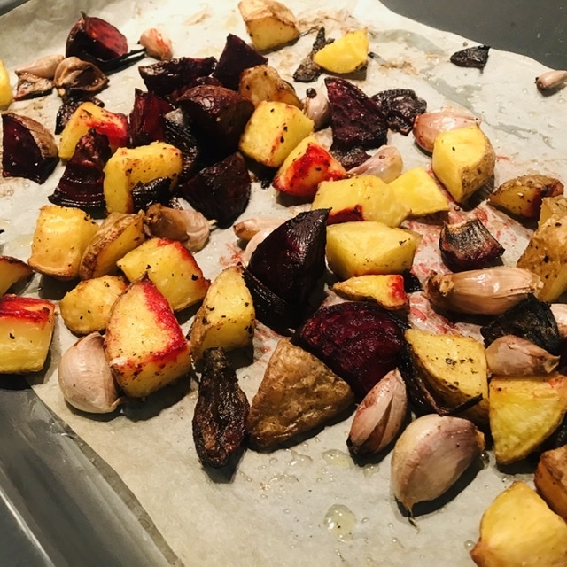 ロースト野菜 ビートルート じゃがいも ニンニク レシピ 作り方 By Rhodes 楽天レシピ ロースト野菜 ビートルート じゃがいも ニンニク レシピ 作り方 By Rhodes 楽天レシピ