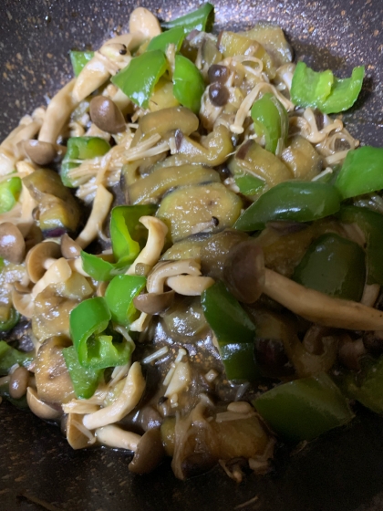 焼肉のタレで茄子とピーマンの炒め物