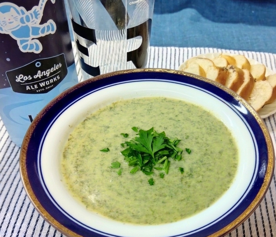 セロリとパセリの豆乳ポタージュスープ