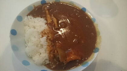 市販のルーに隠し味☆まろやかで美味しいカレーライス