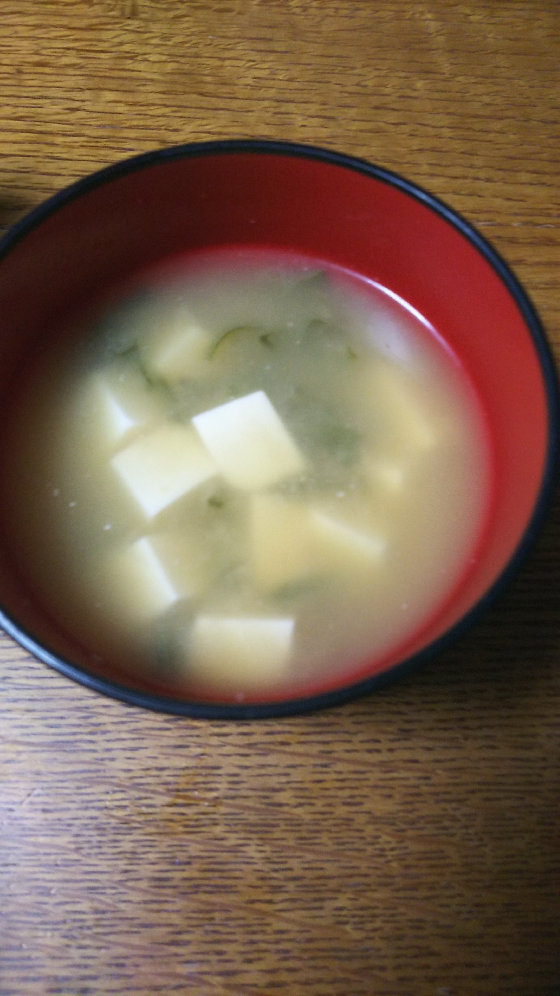 豆腐とネギのお味噌汁(沖縄そばのだし使用)