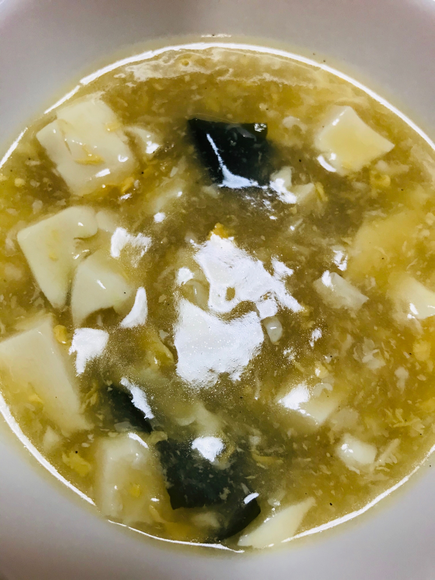 豆腐と卵とわかめの中華スープ