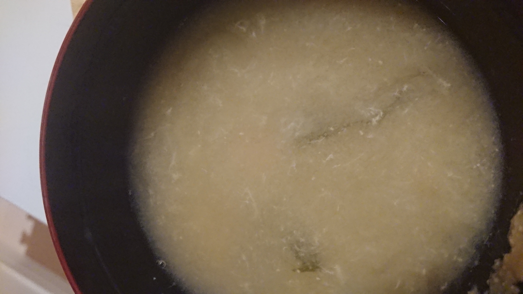 白菜とたまごかき玉味噌汁