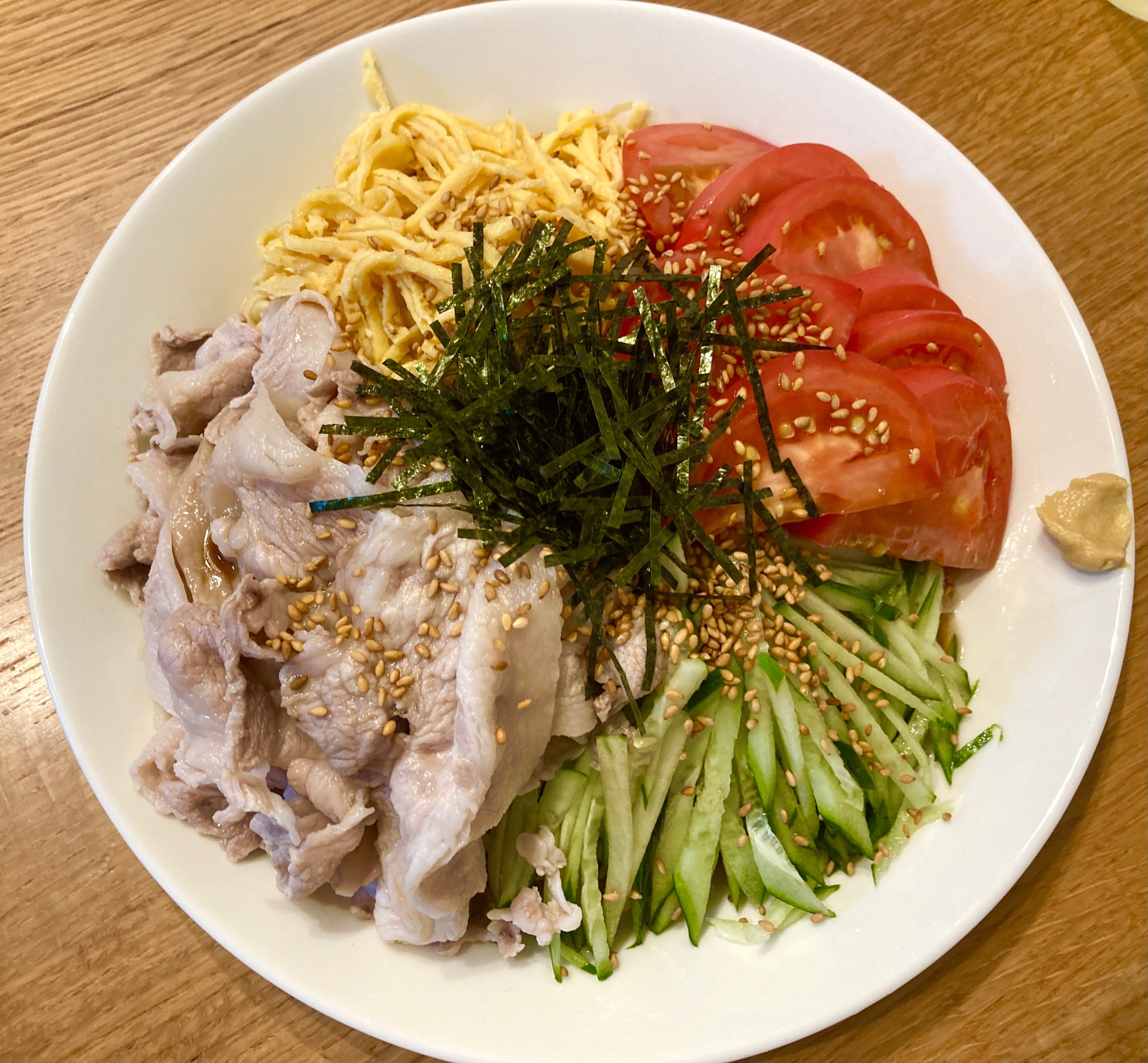 切り落とし肉の豚しゃぶ 冷やし中華 レシピ 作り方 By Rurukon 楽天レシピ