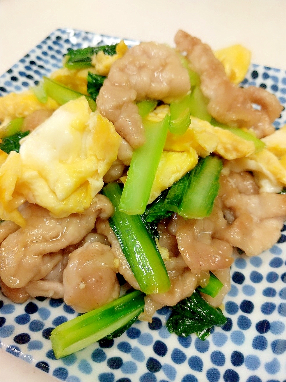 子供が喜ぶ カンタン豚肉と小松菜の炒り卵 レシピ 作り方 By Acchan66 楽天レシピ