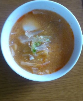 ピリ辛春雨スープとても美味しかったです☆寒い日にぴったりですね。
美味しいレシピ感謝です。ご馳走様でした(*^_^*)