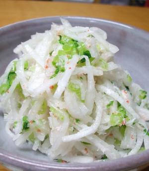 冬のさっぱりサラダ 大根 カニ缶 レシピ 作り方 By Pon See 楽天レシピ 冬のさっぱりサラダ 大根 カニ缶 レシピ 作り方 By Pon See 楽天レシピ