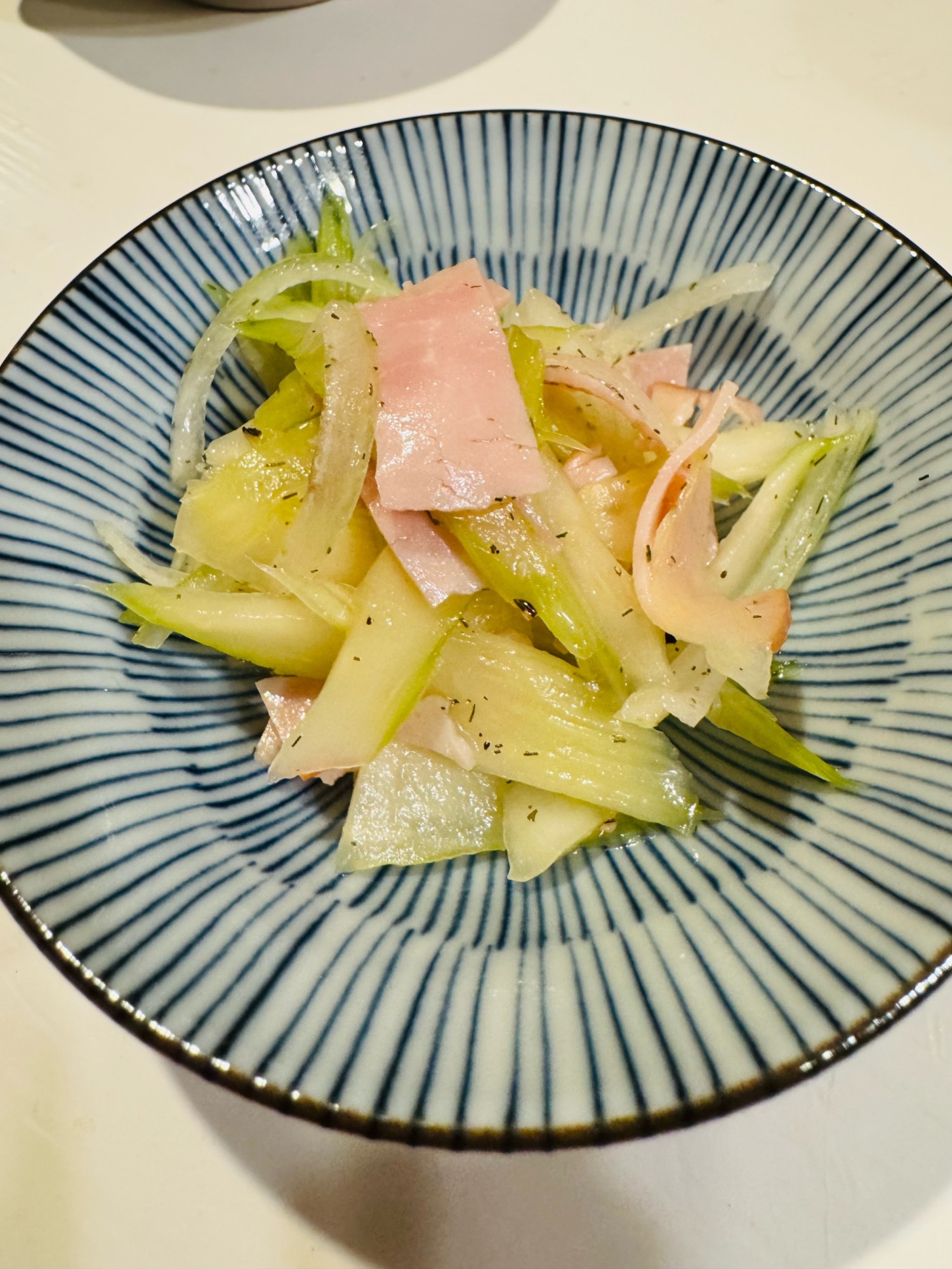 サッパリ!セロリとハムのマリネ