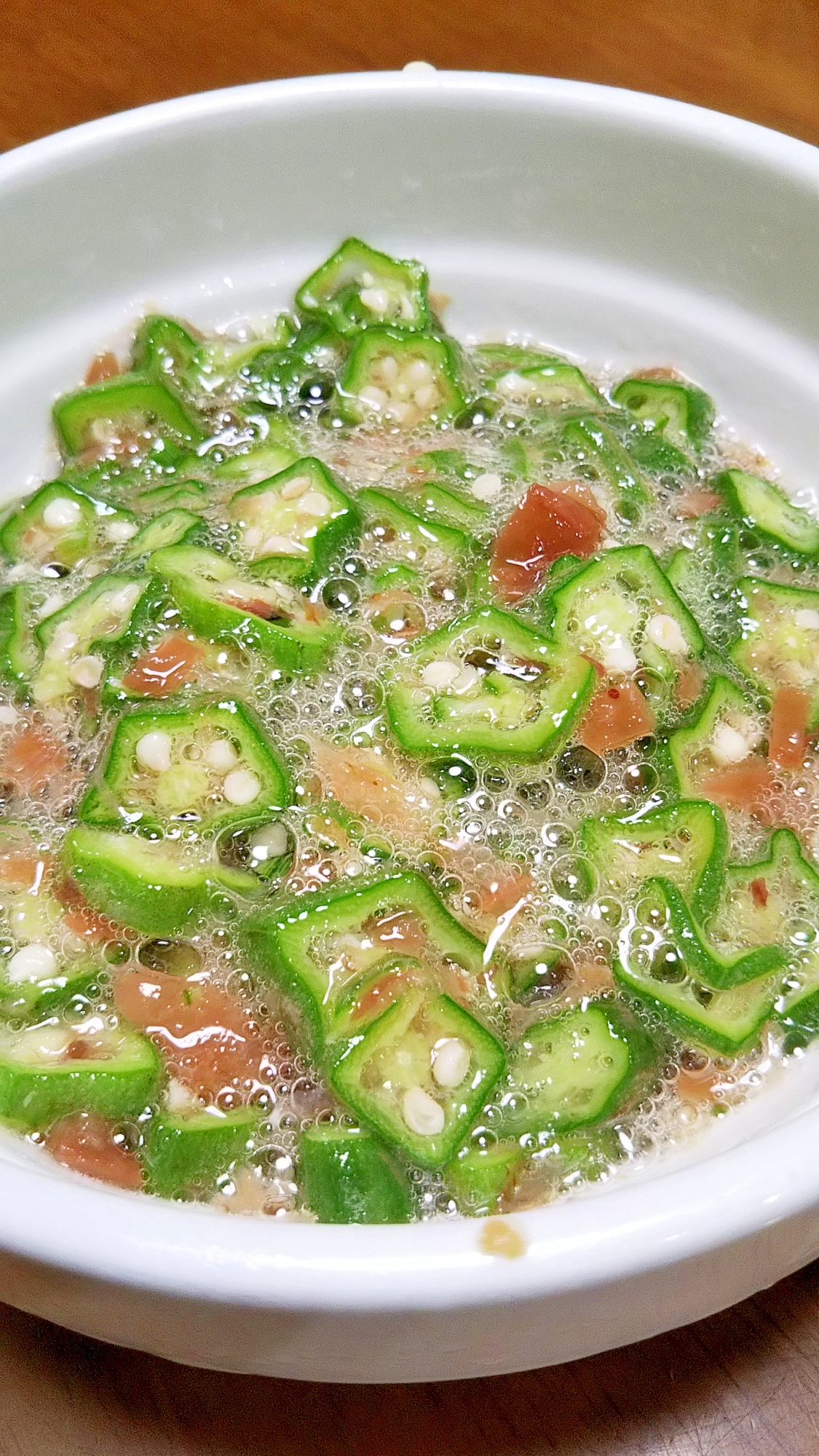 ネバネバたっぷり!オクラの梅おかかあえ