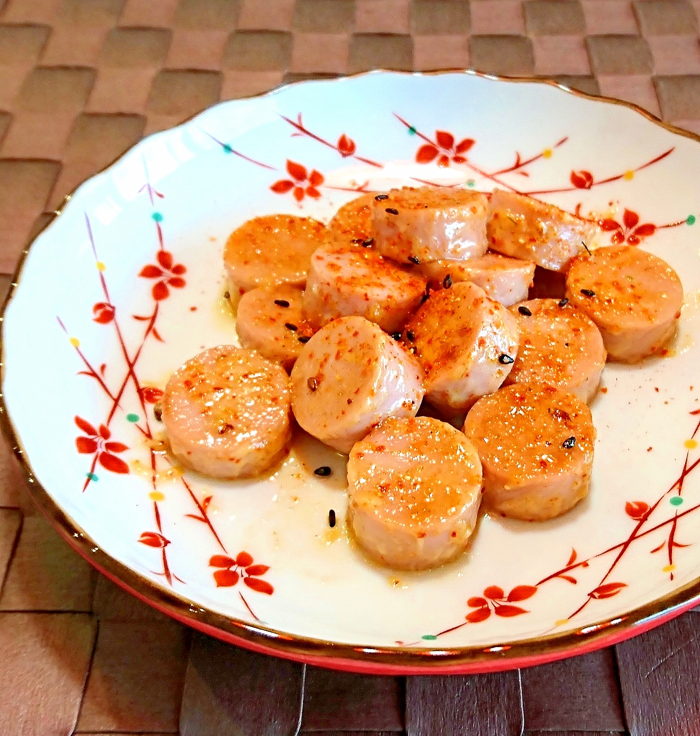 魚肉ソーセージのマヨ七味炒め