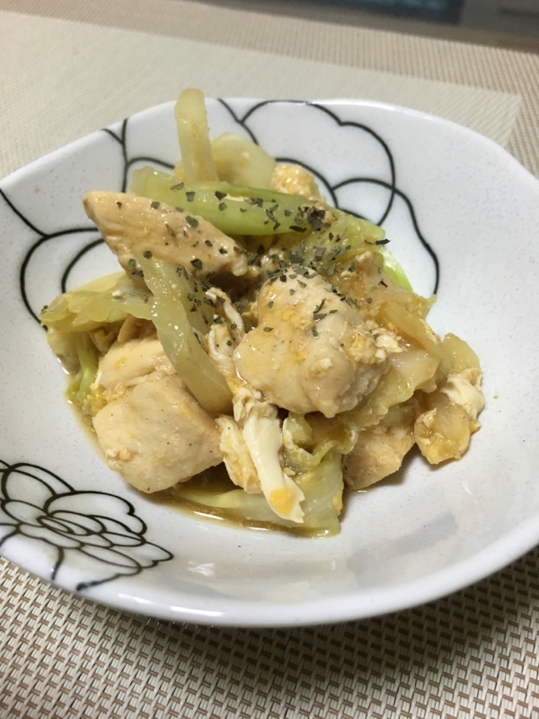 鶏胸肉とキャベツの炒め物