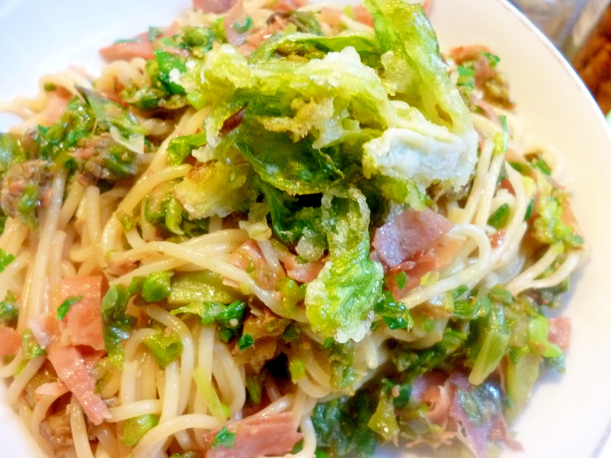 春の蕗ふきパスタ＊蕗味噌とベーコン