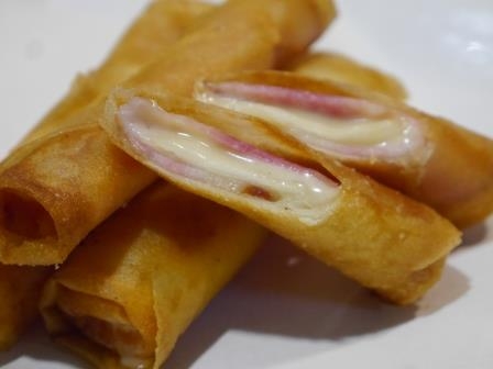 間違いなくおいしい!超簡単、ハムチーズ春巻き