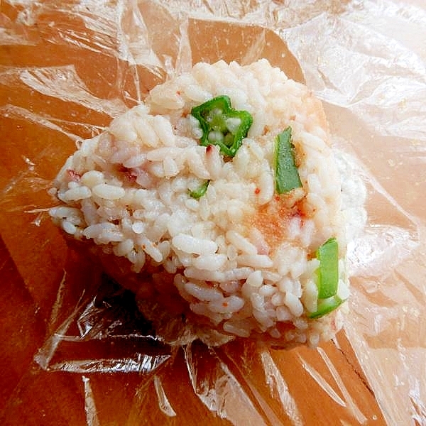 3分!?解凍した冷凍オクラ&明太子のお握り♪