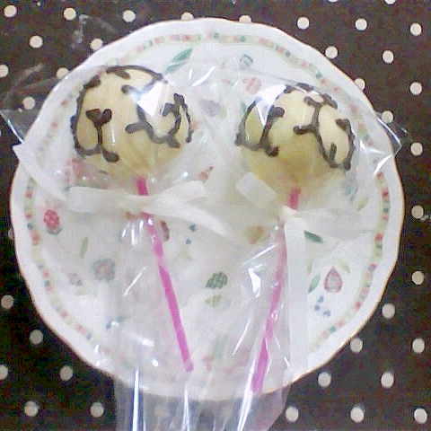 ホワイトケーキポップ レシピ 作り方 By 気まぐれみけにゃん 楽天レシピ