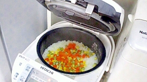 入れるだけ!洋風炊き込み御飯