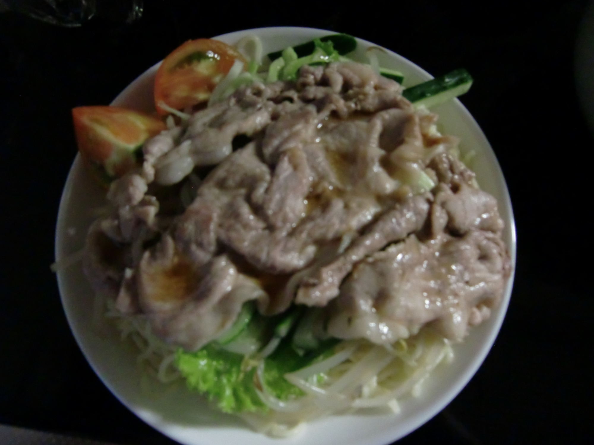 豚しゃぶ肉で食べる中華麺
