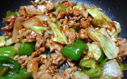 豚肉・キャベツ・しめじの　オイスターソース炒め