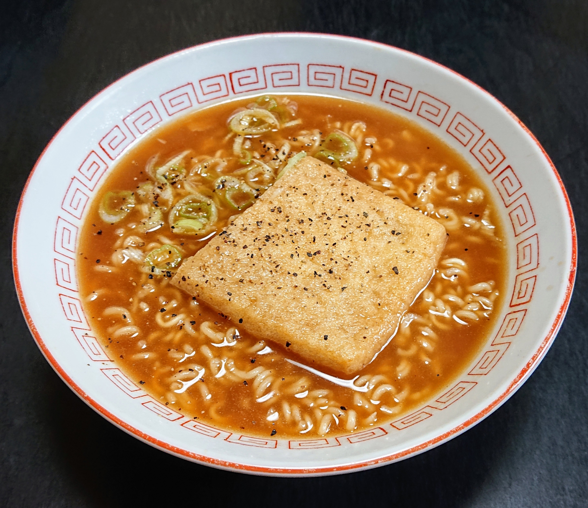 スパイシー金ちゃんきつね徳島ラーメン