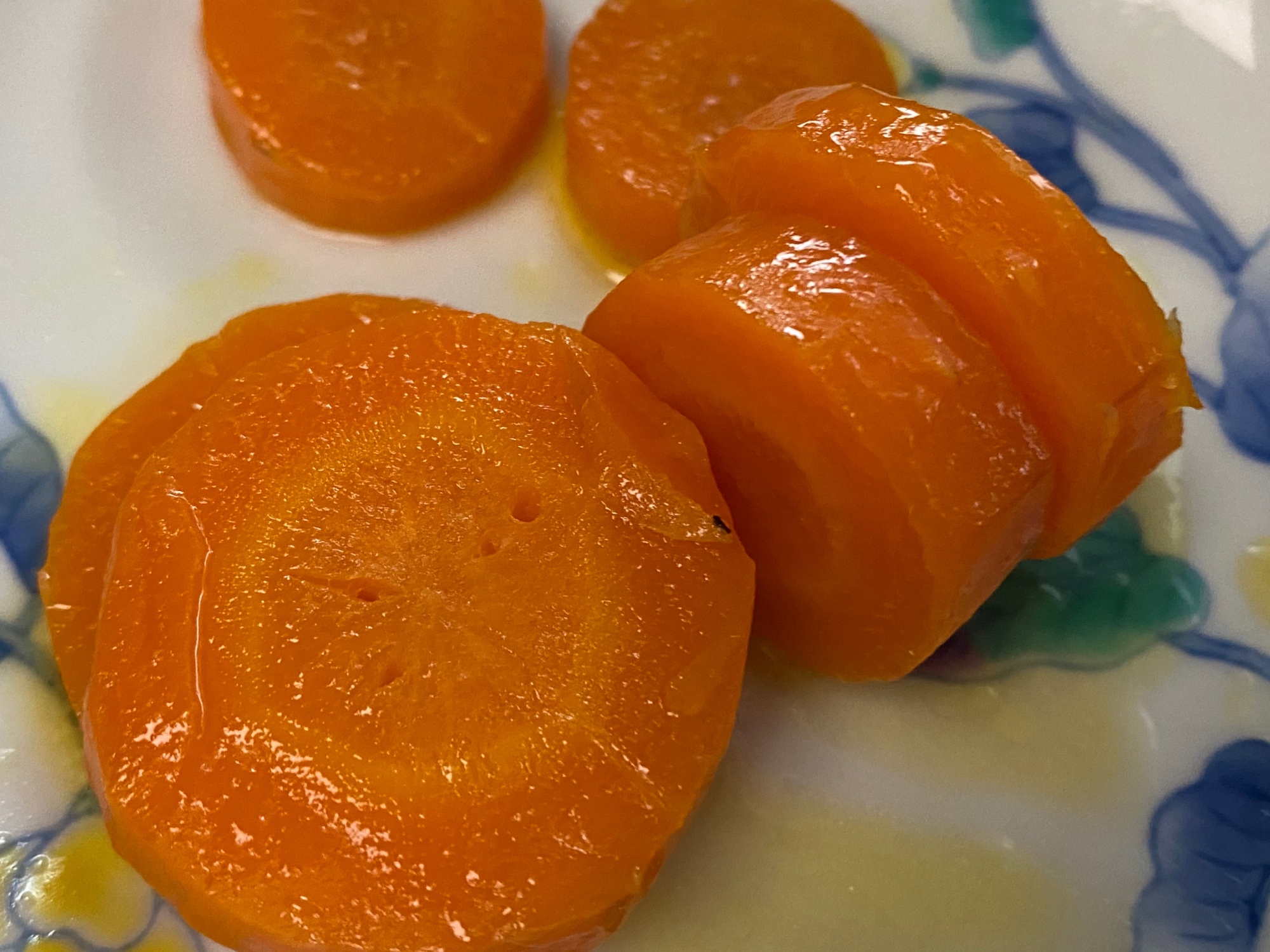 バターと砂糖で簡単にんじんのグラッセ レシピ 作り方 By よんちゃんママ 楽天レシピ バターと砂糖で簡単にんじんのグラッセ レシピ 作り方 By よんちゃんママ 楽天レシピ