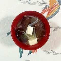 生きくらげ もやしのお味噌汁 レシピ 作り方 By 2727椿 楽天レシピ