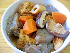 がんもどき と こんにゃくの煮物 レシピ 作り方 By もりくーん 楽天レシピ