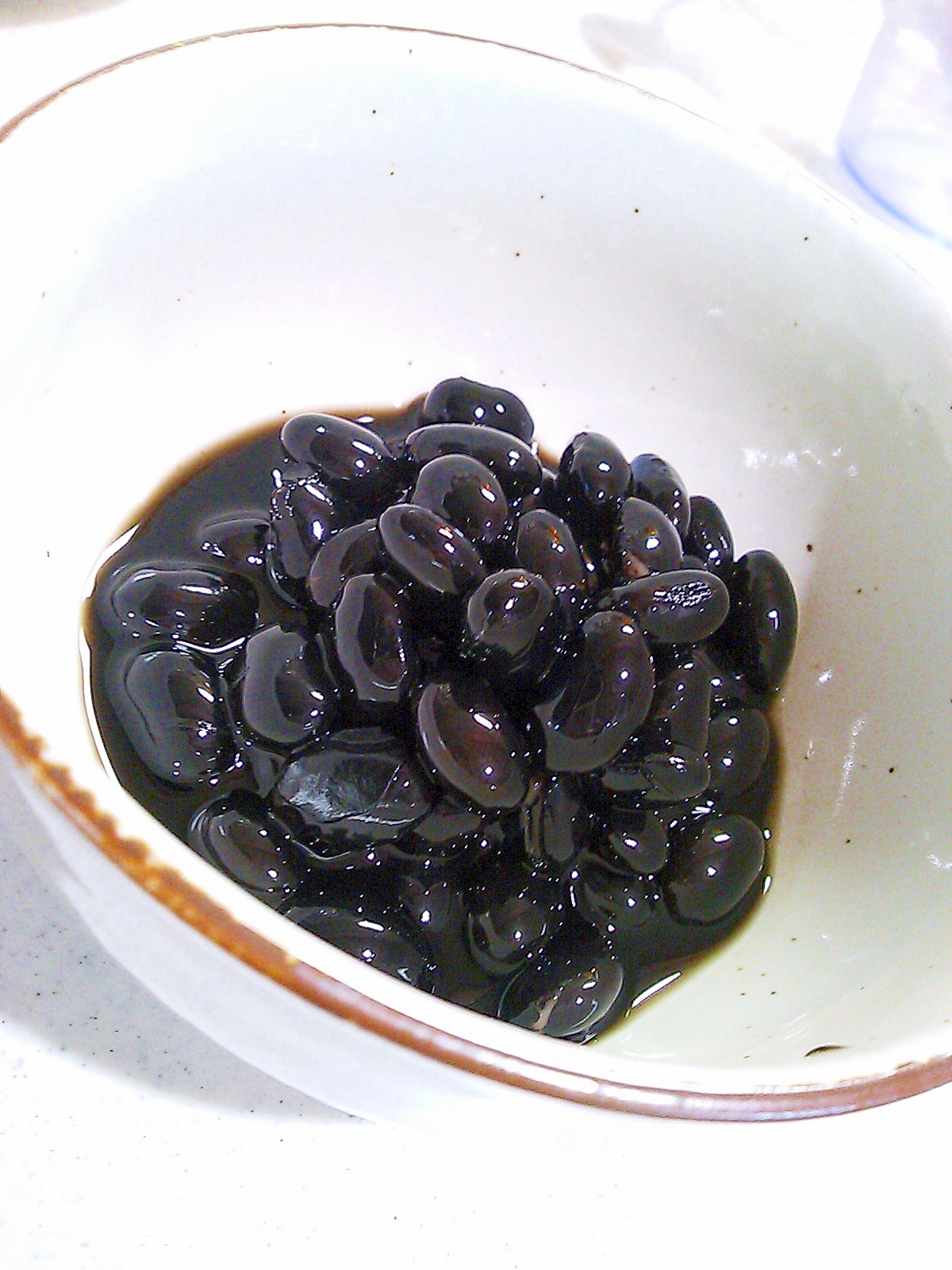 【糖質制限】鉄鍋でラカントの黒豆煮