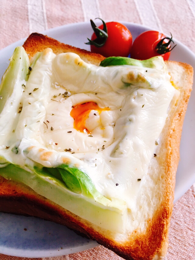 つぼみ菜(蕾菜)と卵のオープンサンド
