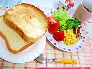 さくさくパン(70円/1斤)