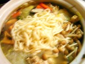 うどん鍋 レシピ 作り方 By べっぴんde可愛い 楽天レシピ うどん鍋 レシピ 作り方 By べっぴんde可愛い 楽天レシピ