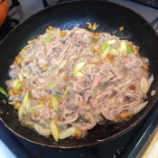 取り分け なめこと豚肉の白だし炒め煮 レシピ 作り方 By たぐはる6063 楽天レシピ 取り分け なめこと豚肉の白だし炒め煮 レシピ 作り方 By たぐはる6063 楽天レシピ