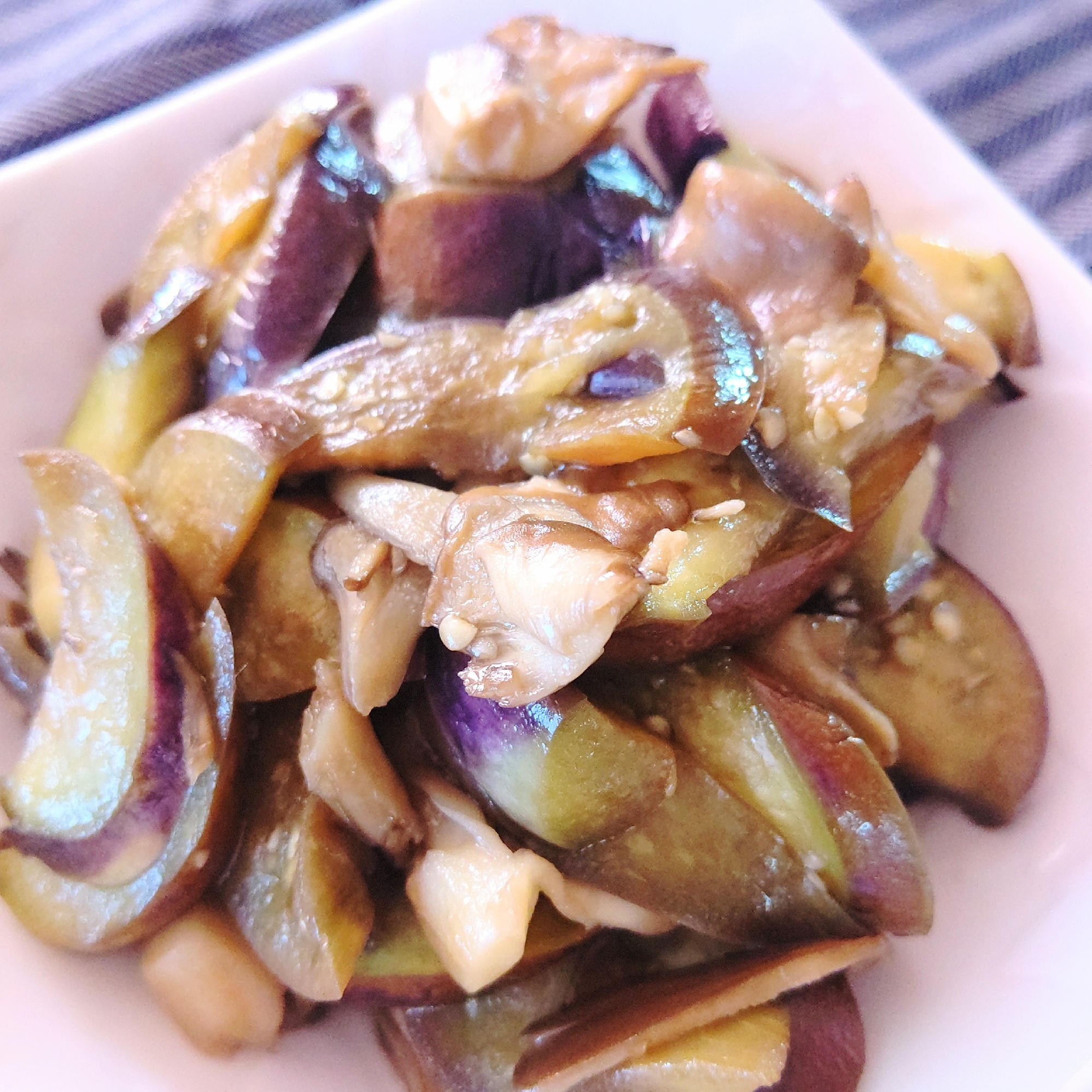 なすと舞茸のオイスター炒め☆