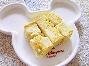 離乳食後期◎豆腐のバター焼き