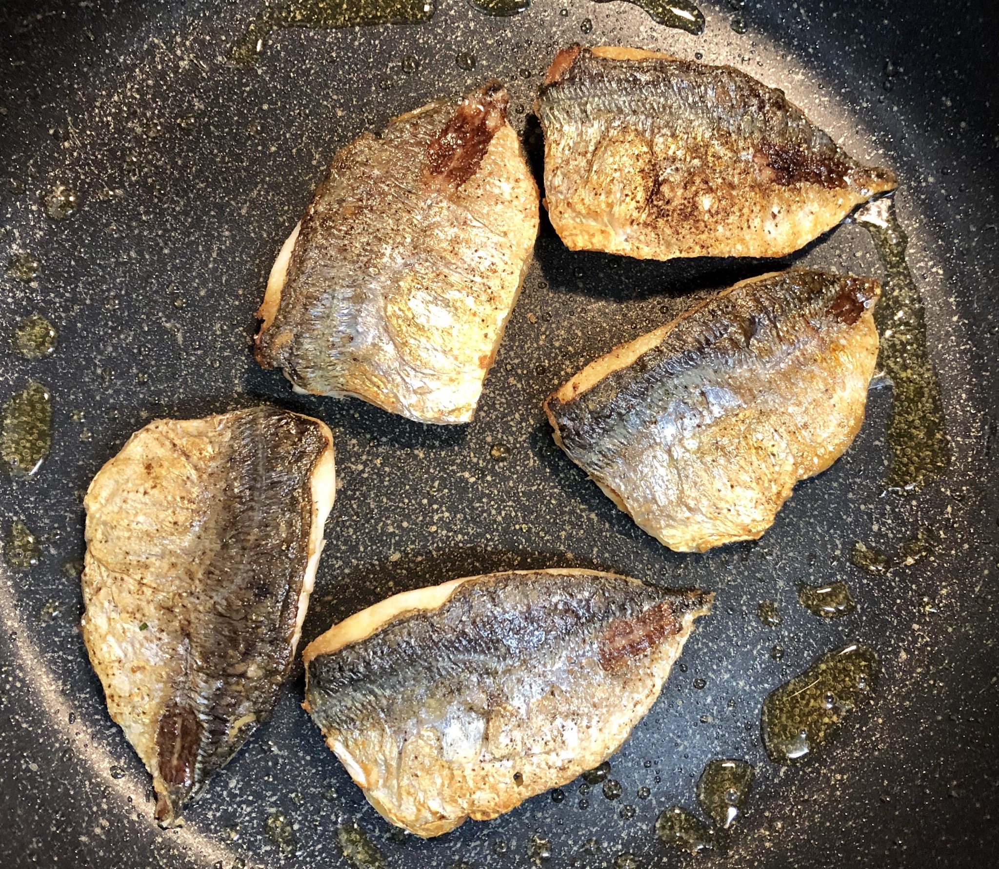 簡単 ヘルシー アジのソテー 大葉梅おろしのせ レシピ 作り方 By はぁぽじ 楽天レシピ 簡単 ヘルシー アジのソテー 大葉梅おろしのせ レシピ 作り方 By はぁぽじ 楽天レシピ