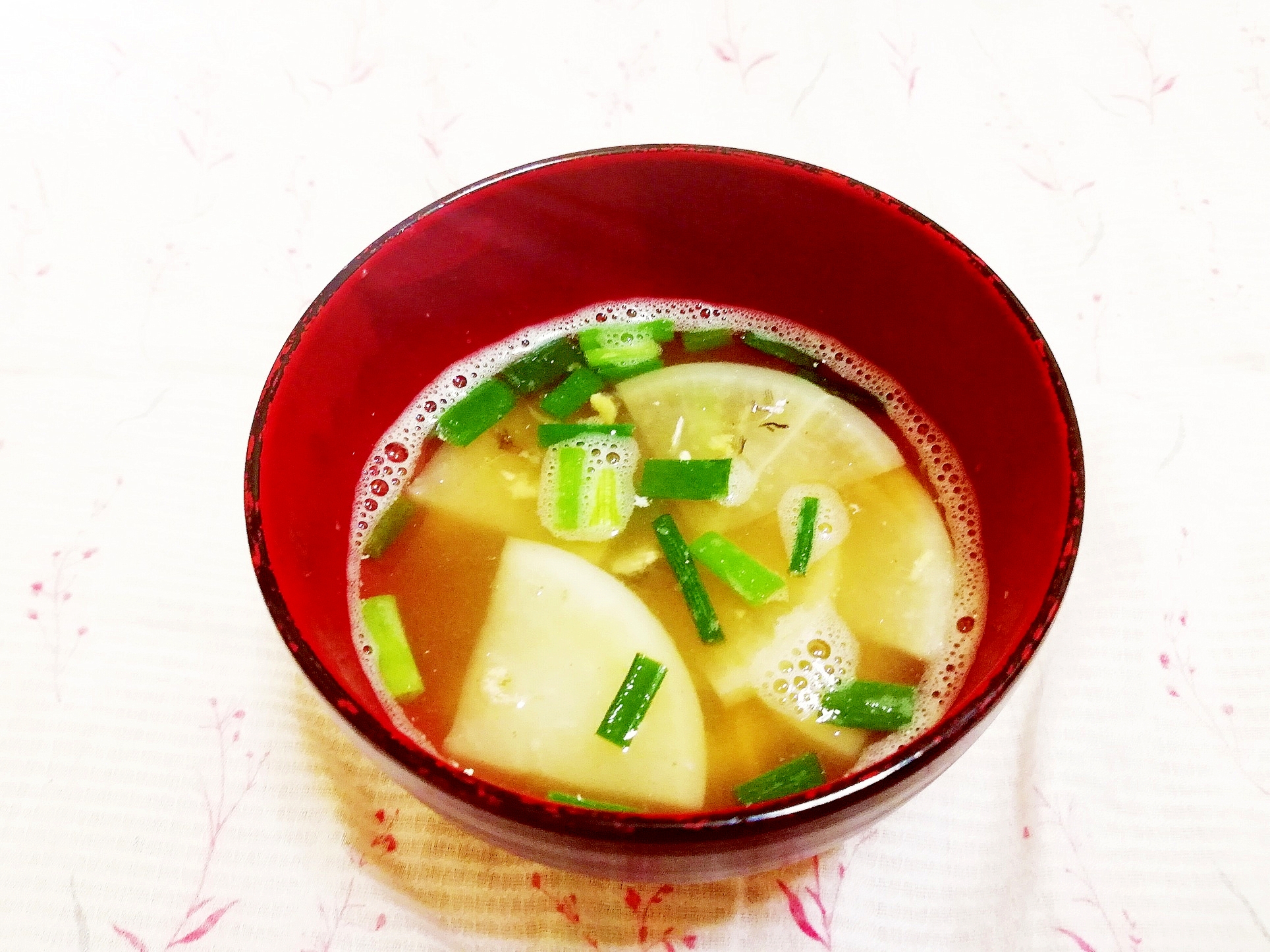 蕎麦の茹で汁で♪葱と大根のおすまし