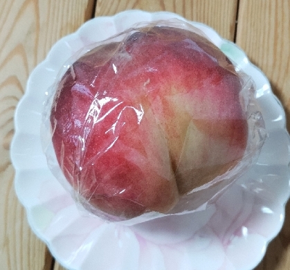 つるんと皮剥きできるꕤ丸ごと桃の冷凍保存✧˖°