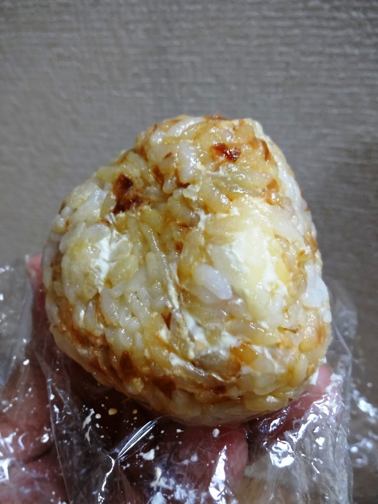 北海道×鹿児島☆クリームチーズとおかかのおにぎり