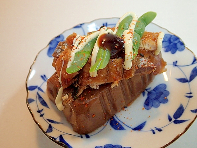 オイマヨで　さんま蒲焼といんげん豆のピリ辛胡麻豆腐