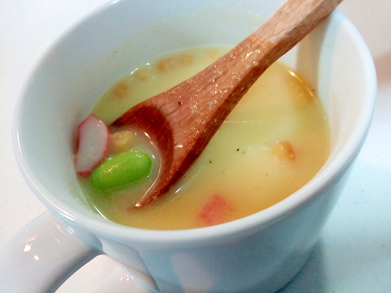 かにかまと枝豆のコーンスープ