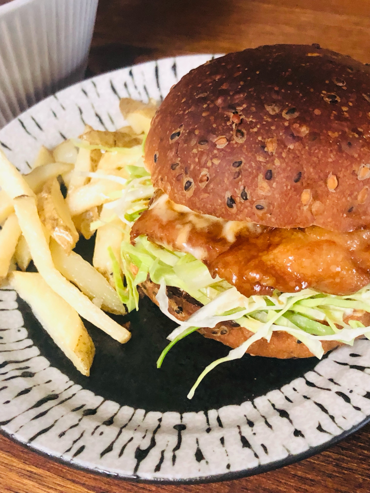 おうち照り焼きチキンバーガー