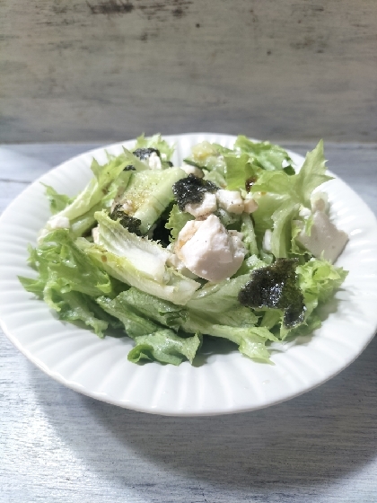海苔ドレッシング♡レタスときゅうりと豆腐のサラダ