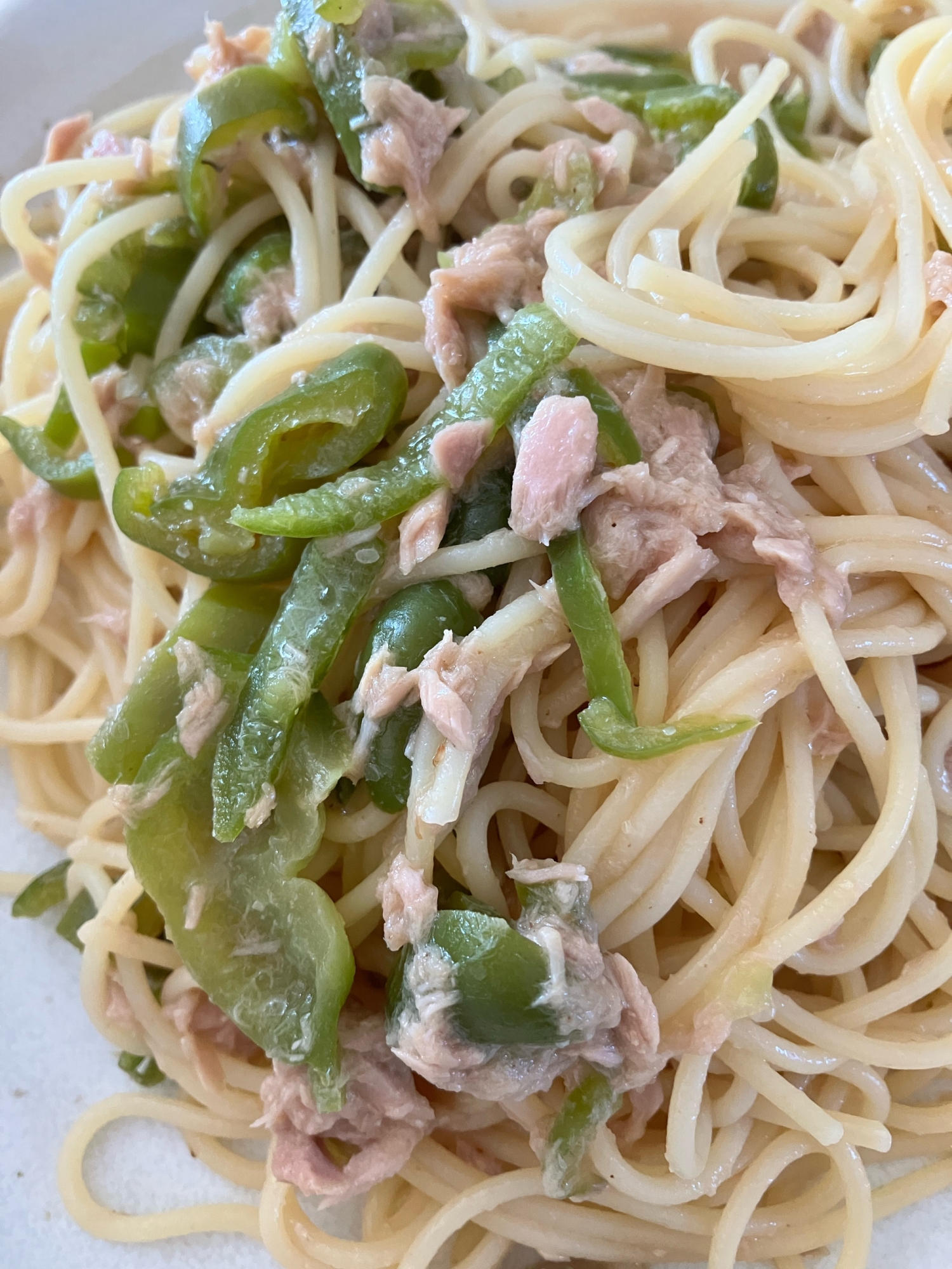 レンチン　ツナとピーマンのパスタ