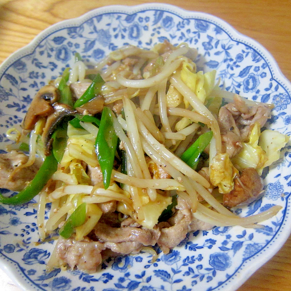 ピーマン豚肉もやし秘伝のタレ生姜焼き