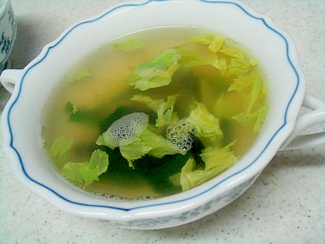 パスタの茹で汁で即席セロリの葉っぱのスープ レシピ 作り方 By ねあっっ 楽天レシピ パスタの茹で汁で即席セロリの葉っぱのスープ レシピ 作り方 By ねあっっ 楽天レシピ