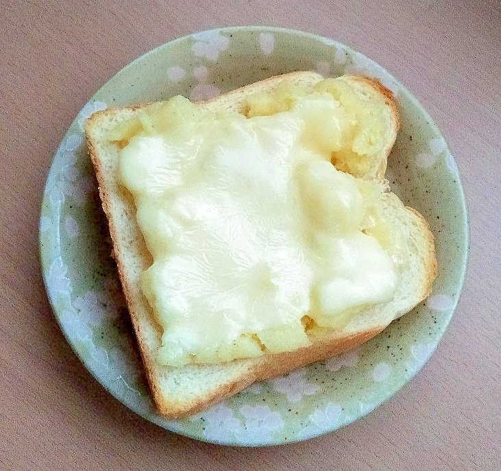 ポテトチーズトースト