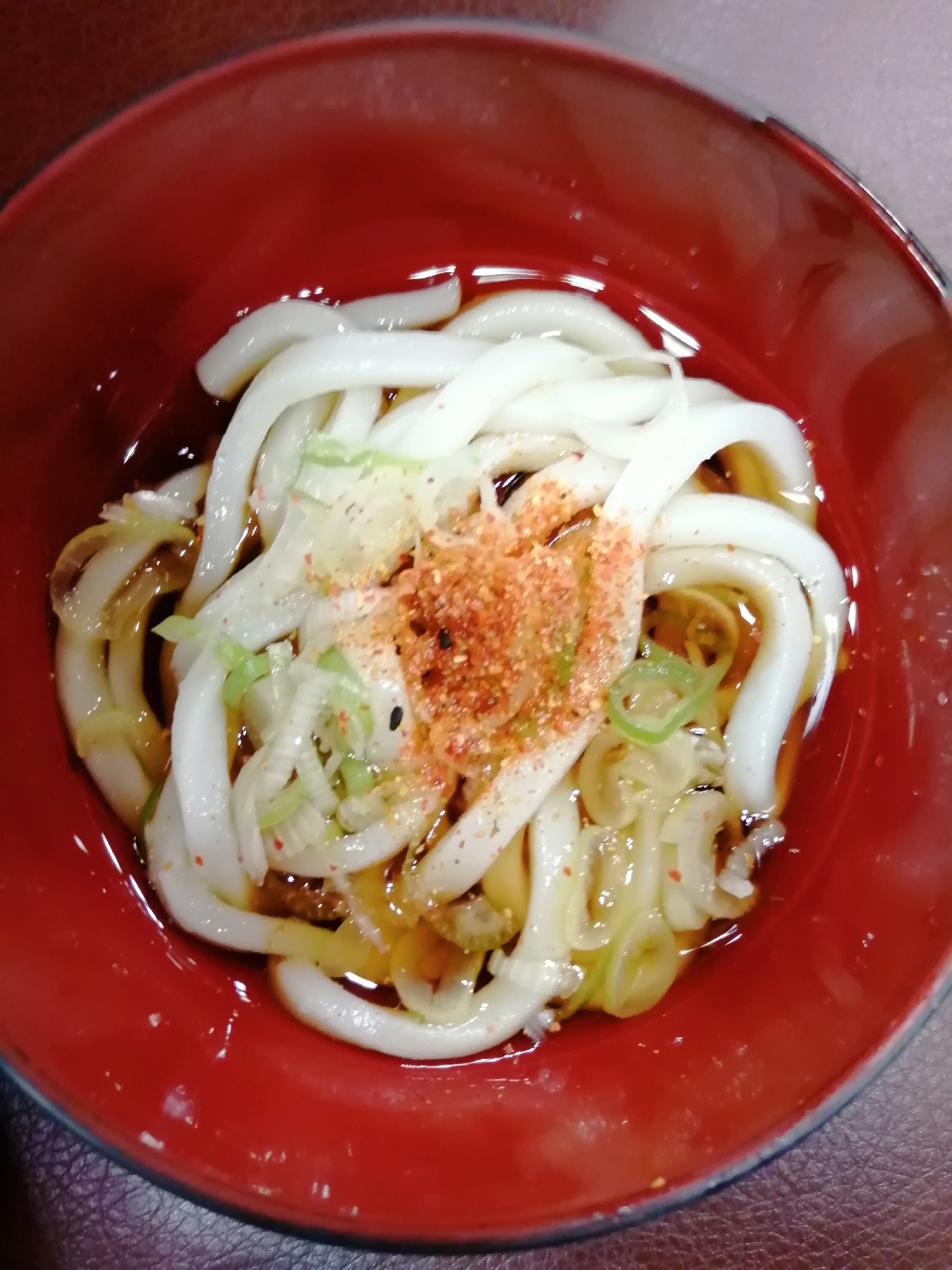 冷やしかけうどん