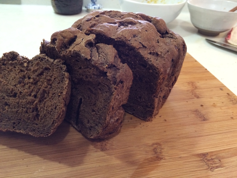 天然酵母食パンキャロブ入り