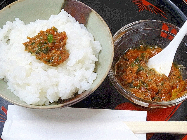 ご飯が旨い！　くず肉で「カニ味噌」