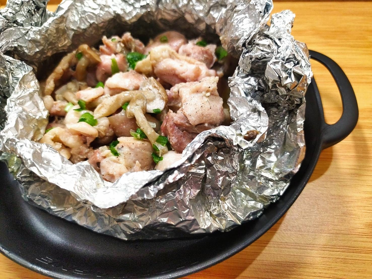 キャンプにも やわらか鶏肉のホイル焼き レシピ 作り方 By ちゃまちゃまちゃまる 楽天レシピ キャンプにも やわらか鶏肉のホイル焼き レシピ 作り方 By ちゃまちゃまちゃまる 楽天レシピ