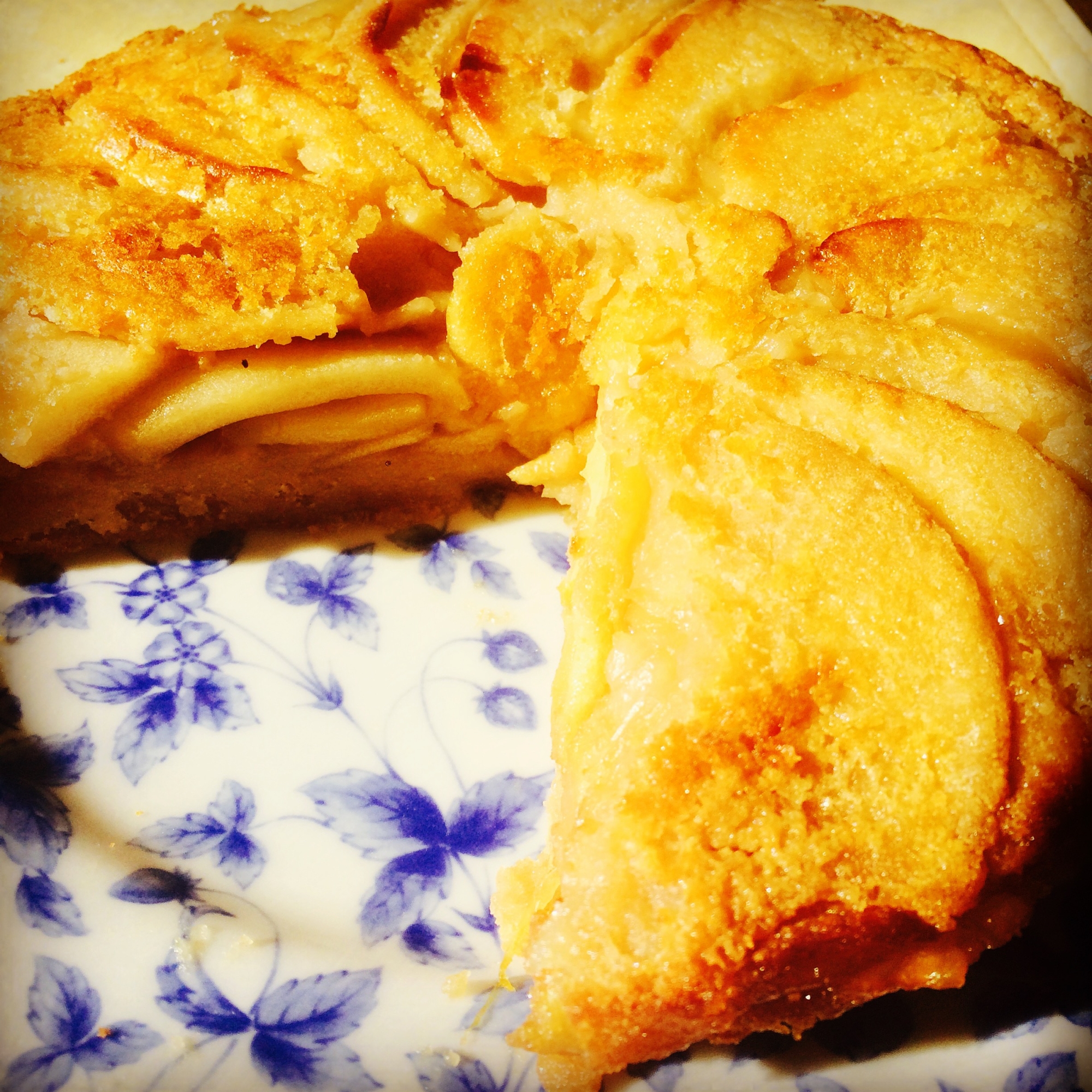 りんごの米粉ケーキ